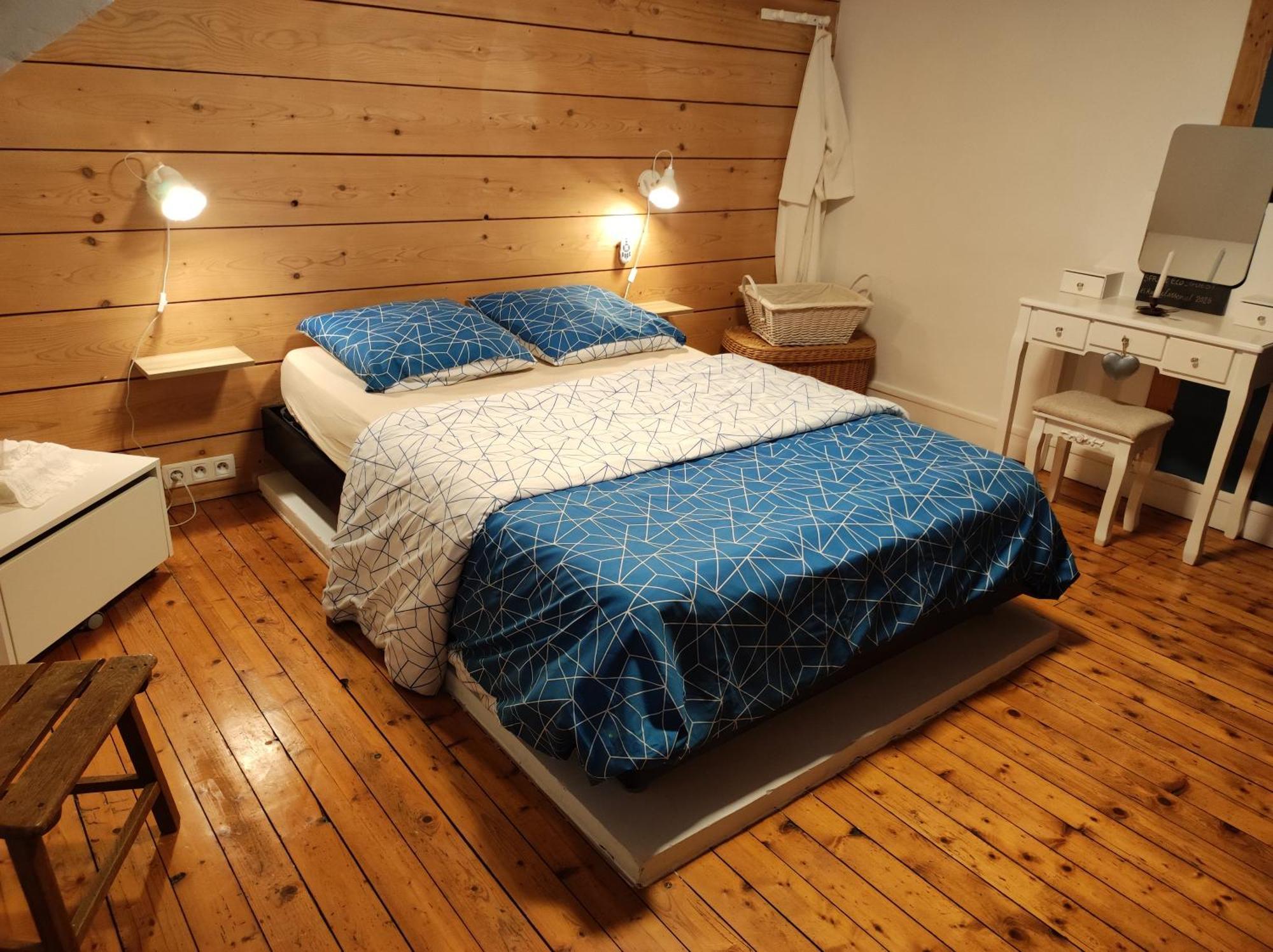 Chambres D'Hotes De Charme Sur Le Mans Esterno foto